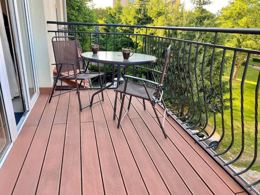 Piekny Apartament Z Widokiem Na Jezioro Niegocin Apartment Гижицко Екстериор снимка